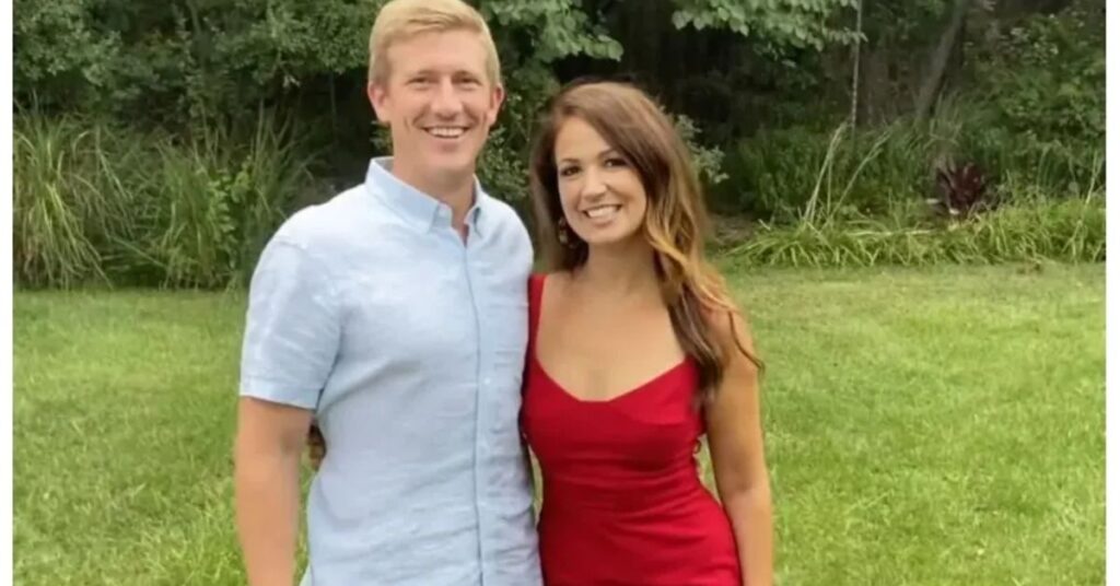 Rebeccah Heinrichs Age relationship